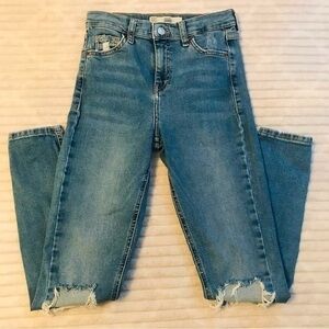 TopShop Moto Jaime Distressed High Rise Skinny Jeans Destructed Women’s size 26